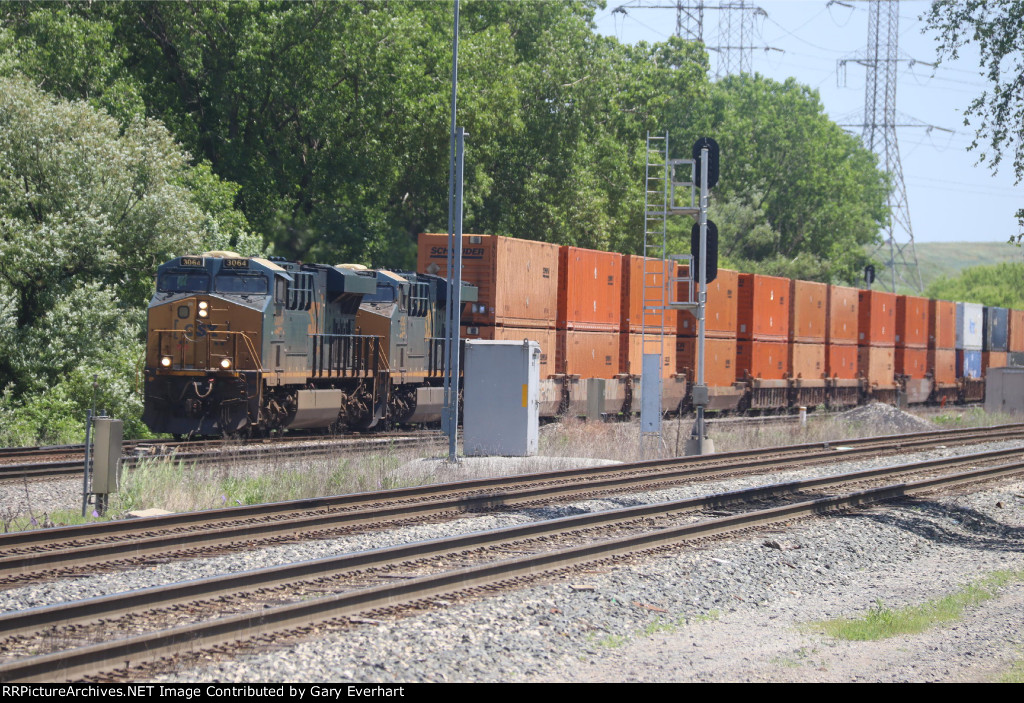 A Pair of Westbound CSX Units
